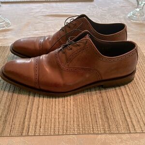 Allen Edmonds Oxford dress shoe